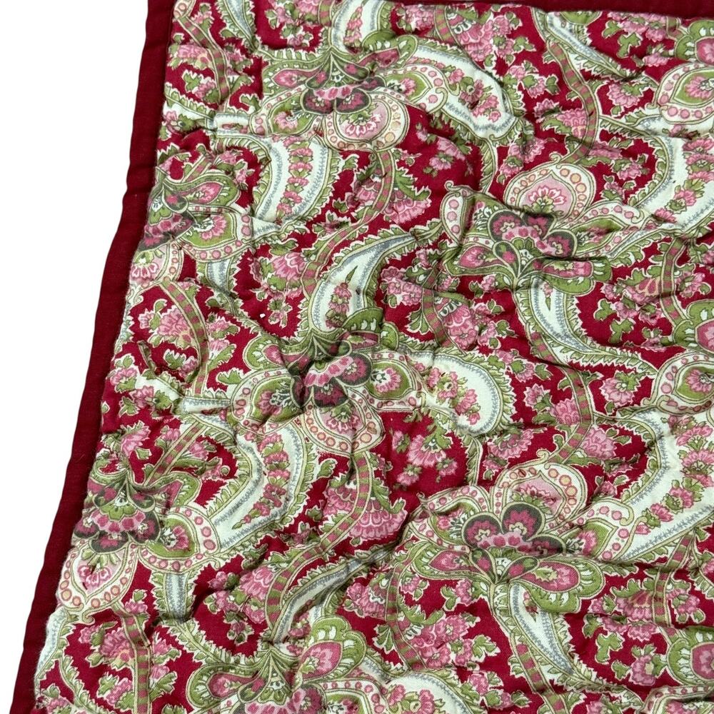Pottery Barn 100% Cotton Red Georgia Quilted Pillow Sham Standard Size Paisley - Picture 4 of 11